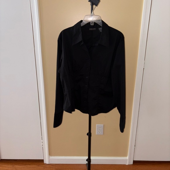 New York & Company Black Button Down Shirt - Picture 2 of 7